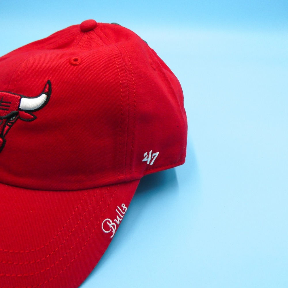 '47 Brand Cap Womens Adjustable Clean Up Chicago Bulls Red Cotton Hat NBA - Picture 3 of 7